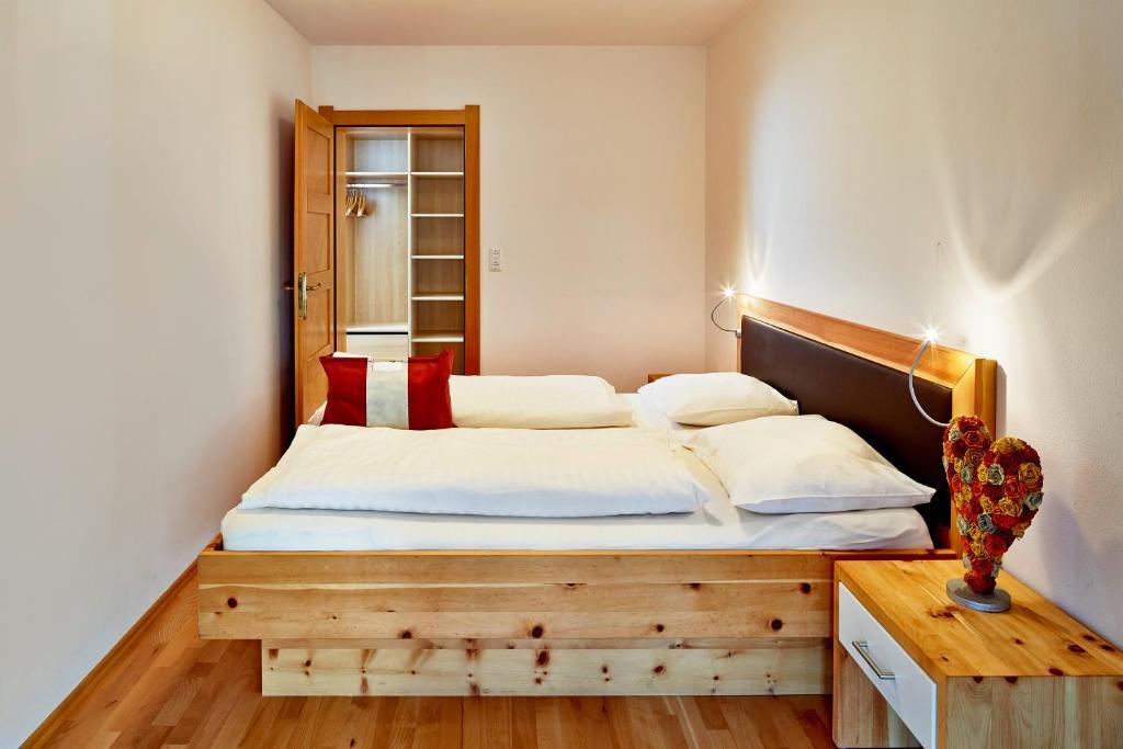 Appartements Am Stadtpark Цел ам Зее Стая снимка